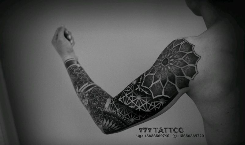 图腾刷～纹身图片_图腾点刺纹身图案