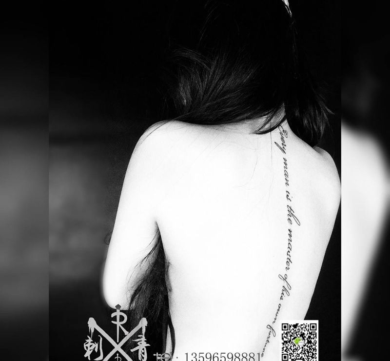 字母纹身图片_成品颈部腰部背部清新字符纹身图案