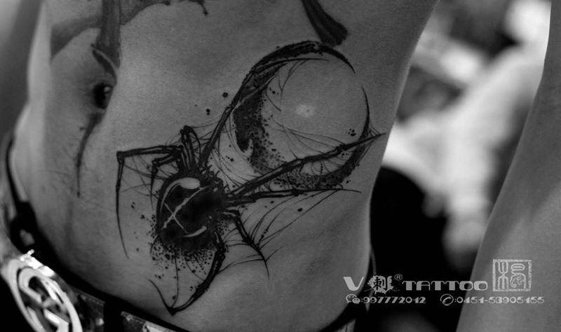 毒蜘蛛纹身图片