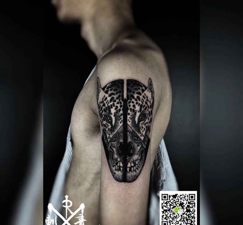 豹子纹身图片_成品肩部欧美几何纹身图案