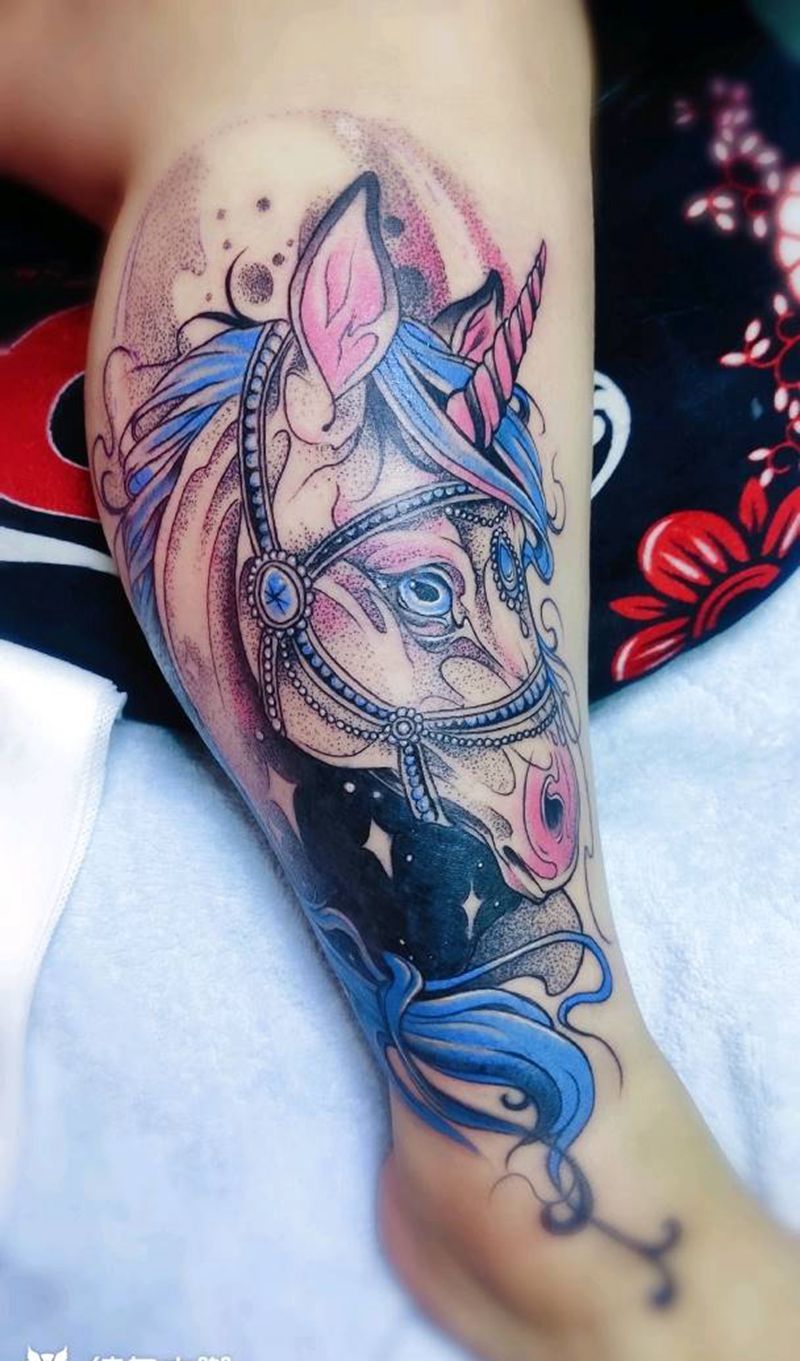 小腿覆盖，彩色独角兽纹身图片_腿部New School点刺纹身图案