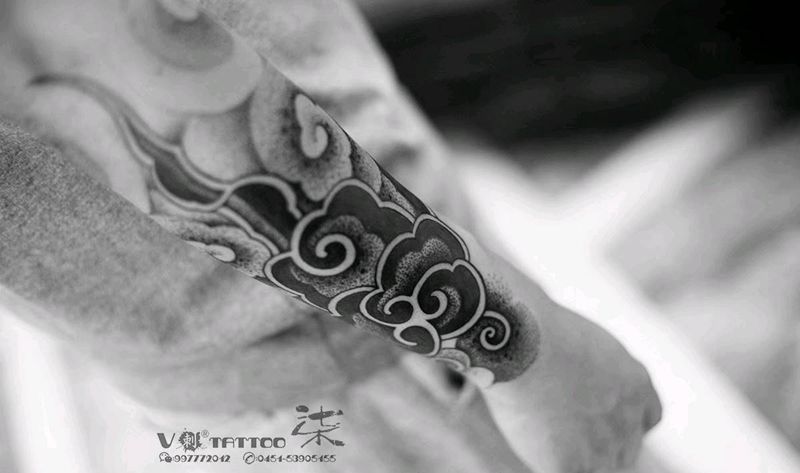 祥云纹身图片_手臂手部传统习俗几何字符图腾原创成品手稿纹身图案