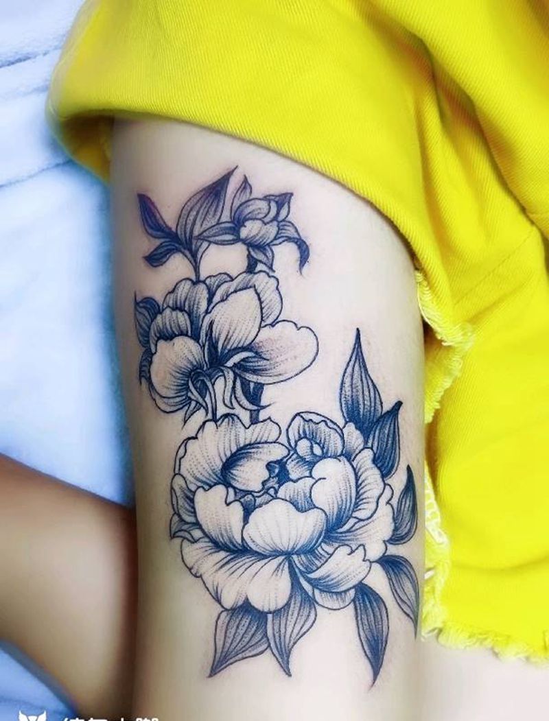 素花纹身图片_腿部纹身图案