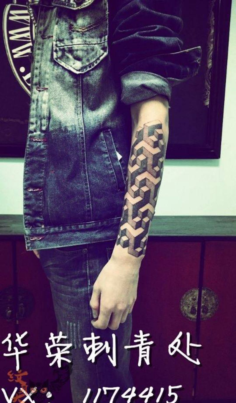 点刺纹身图片_成品手臂清新几何纹身图案