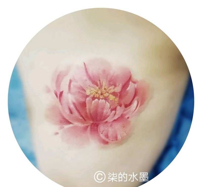 疤痕遮盖水彩花卉纹身图片_腹部传统清新国画植物原创水墨遮盖成品纹身图案