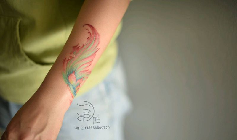 人鱼尾巴纹身图片_手臂水彩水墨人鱼尾巴原创纹身图案