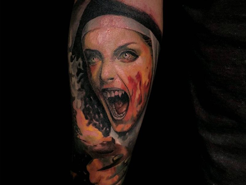 吸血修女纹身图片_手臂欧美写实纹身图案