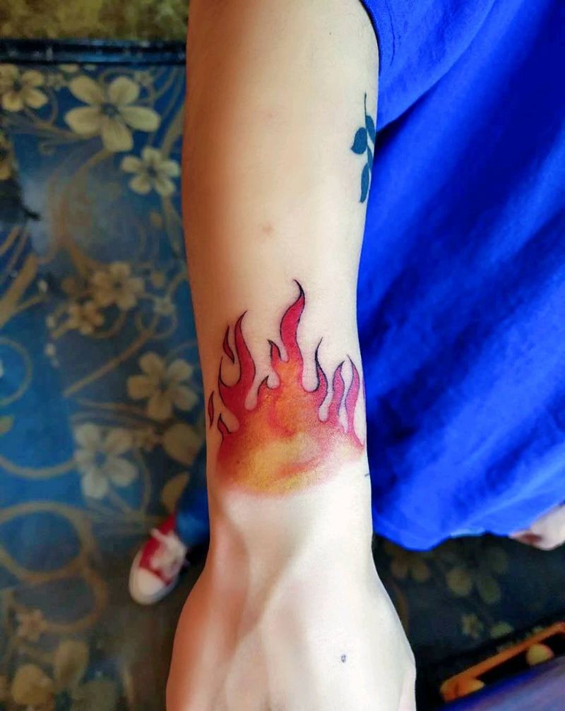 火焰纹身图片_手臂纹身图案