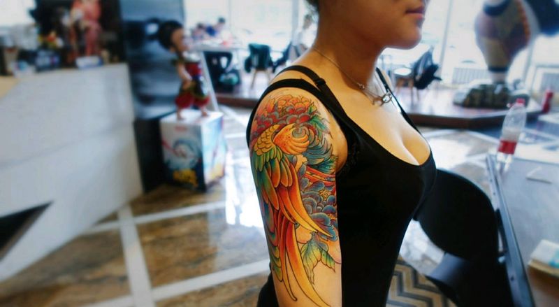 花花世界纹身图片_手臂动物植物原创彩色成品纹身图案