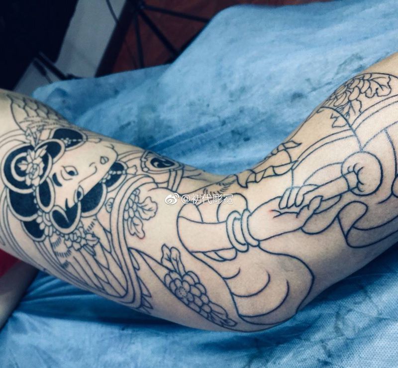 花腿纹身图片_成品腿部传统人物纹身图案