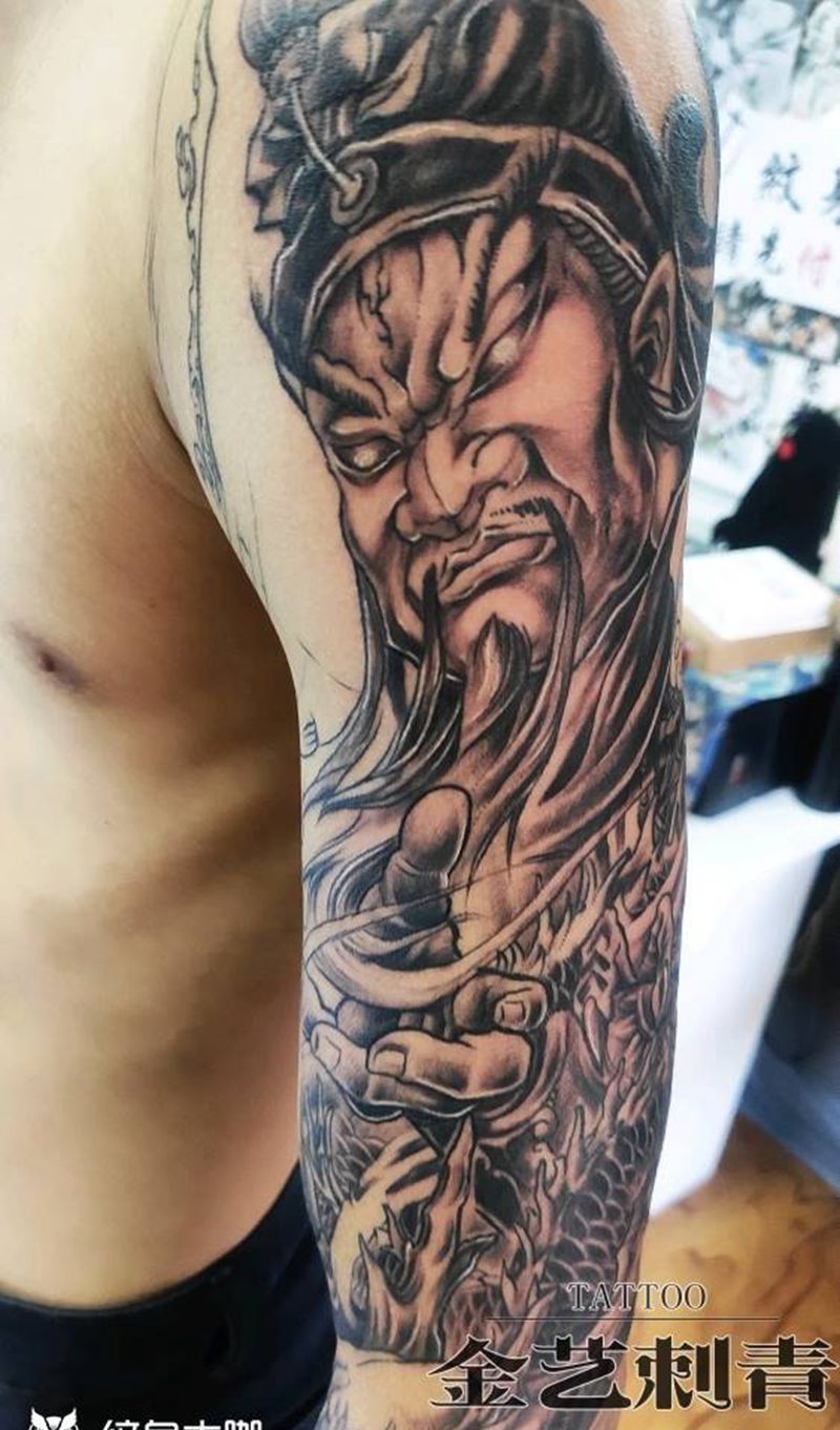 花臂关公。未完成纹身图片_手臂新传统纹身图案
