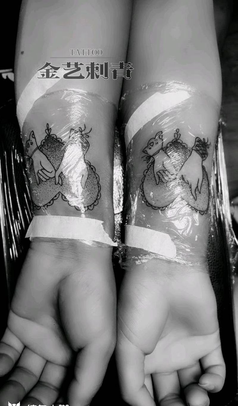 情侣纹身纹身图片_手臂纹身图案