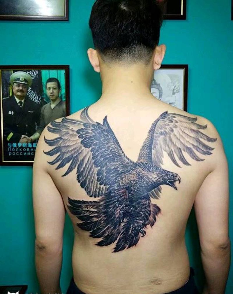 鹏飞无限纹身图片