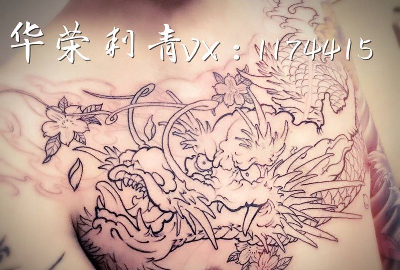 龙抬头纹身图片