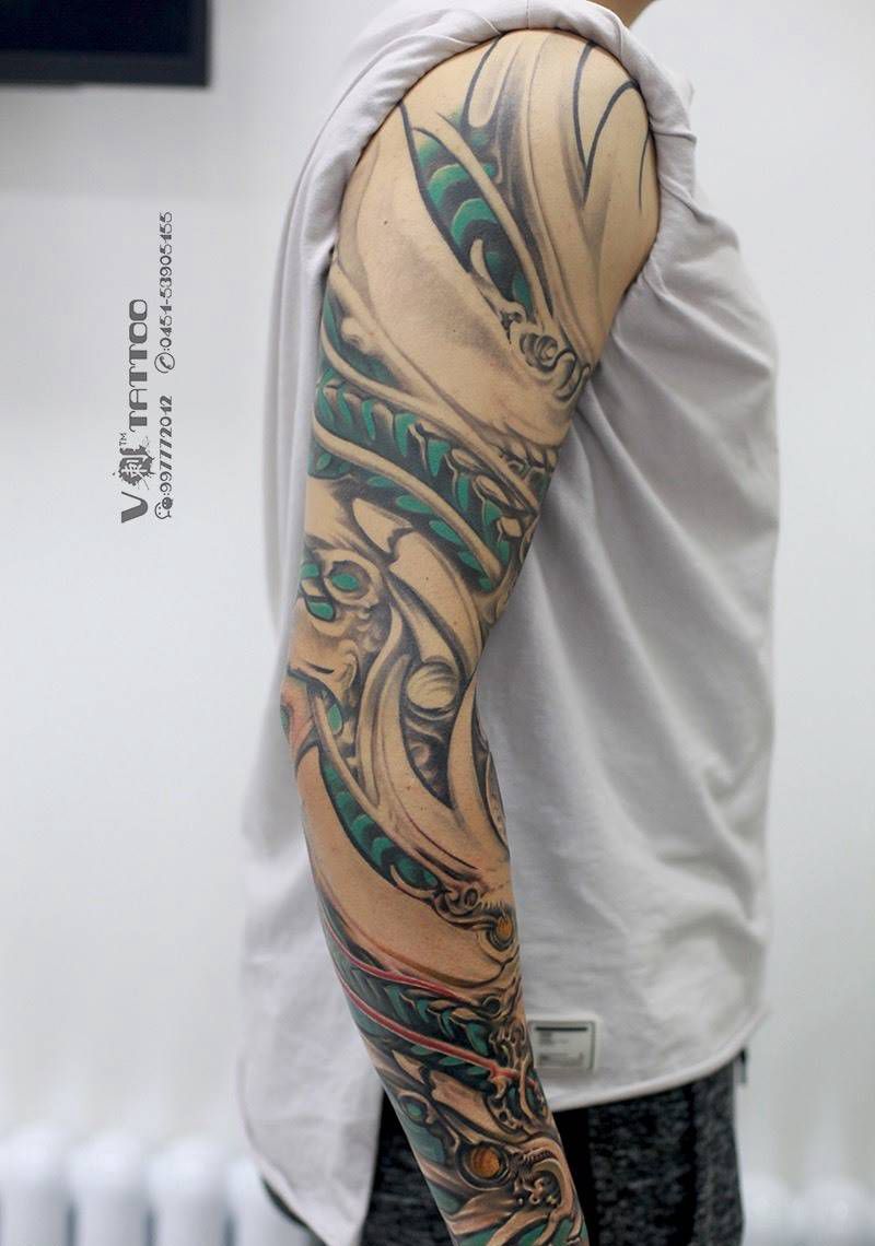 Tattoo by 阿V纹身图片_成品手臂欧美阿V作品V刺肖像王子哈尔滨欧美花臂3D写实纹身图案