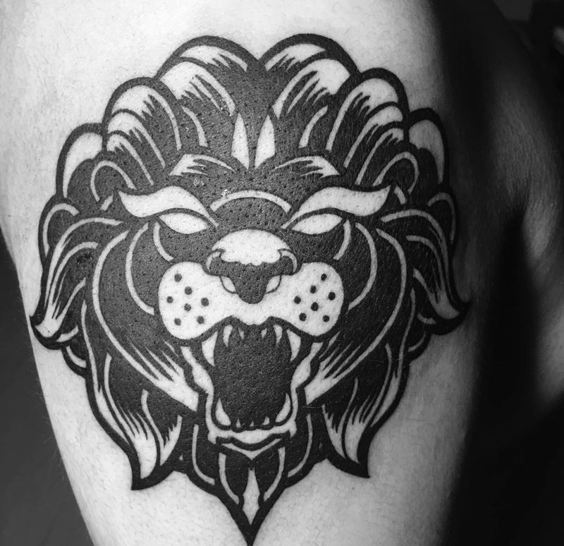 摇滚乐队标志纹身图片_肩部Old School摇滚滑板摩托纹身图案