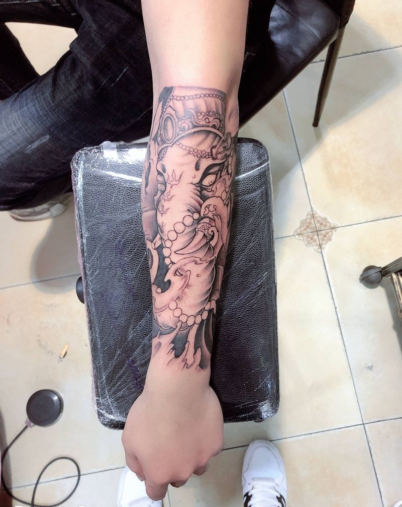 黑灰部分完成下次彩色纹身图片_手臂纹身图案