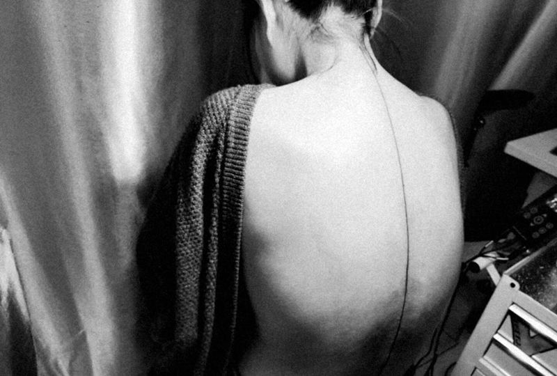 死亡大直线纹身图片_胸部背部图腾几何纹身图案