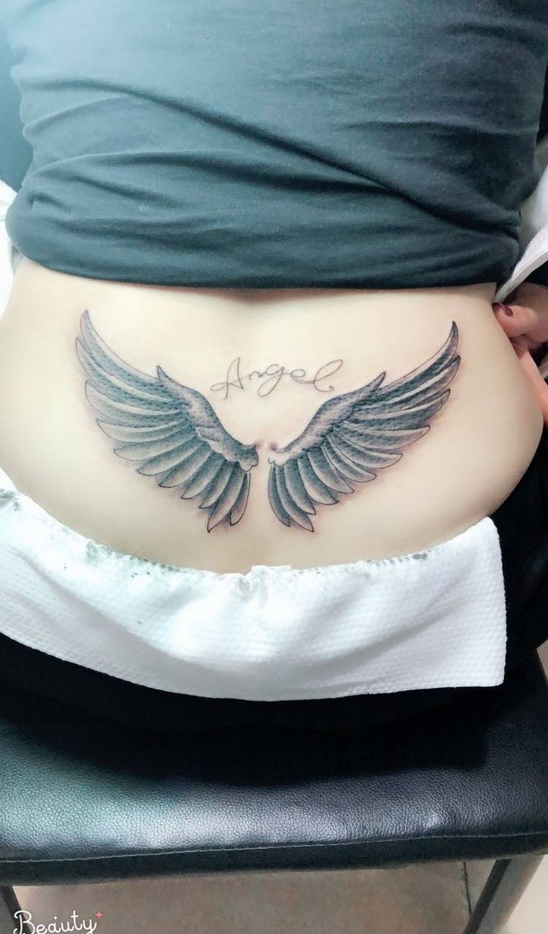 翅膀纹身图片