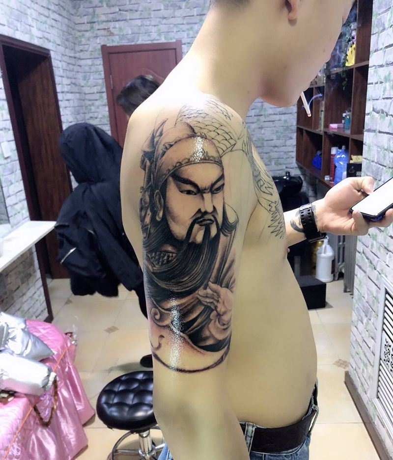 大臂关羽纹身图片