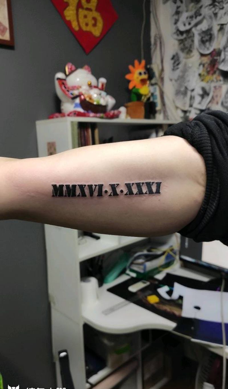 字母纹身图片_手臂纹身图案