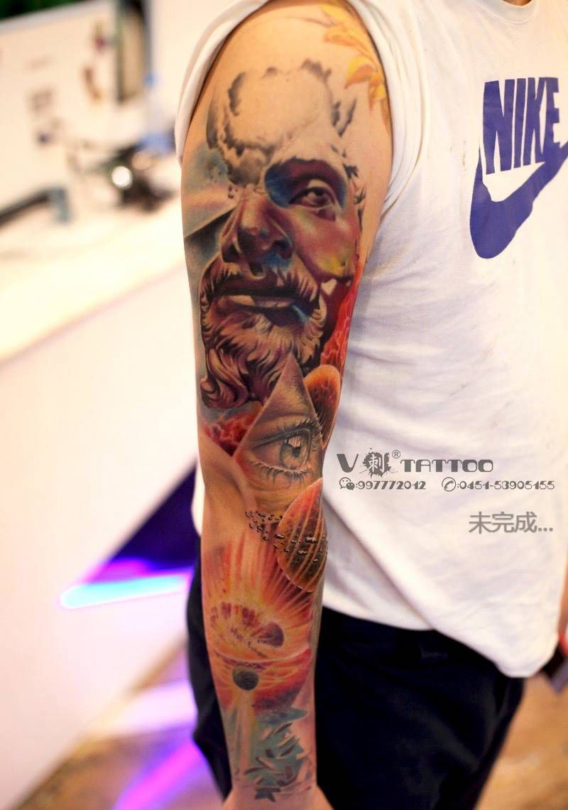 欧美花臂未完成…纹身图片_手臂欧美写实小丑欧美花臂上帝之眼纹身图案