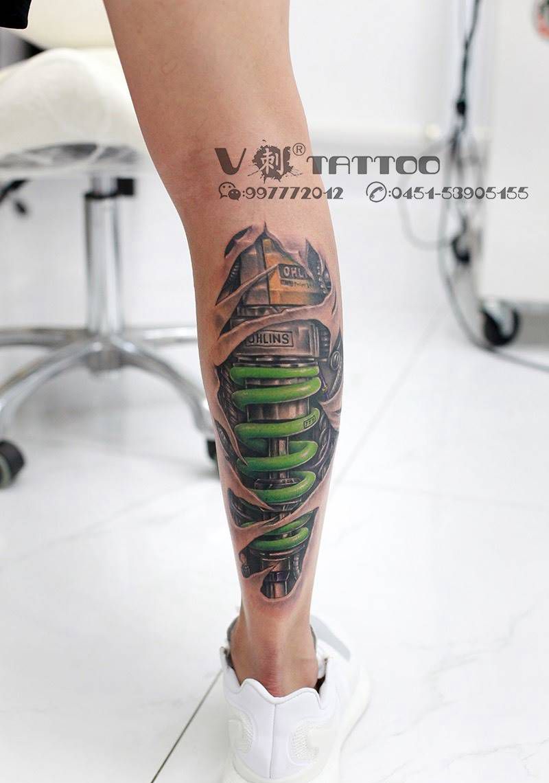 机械减震！纹身图片_成品阿V作品哈尔滨V刺肖像王子机械写实3D纹身图案