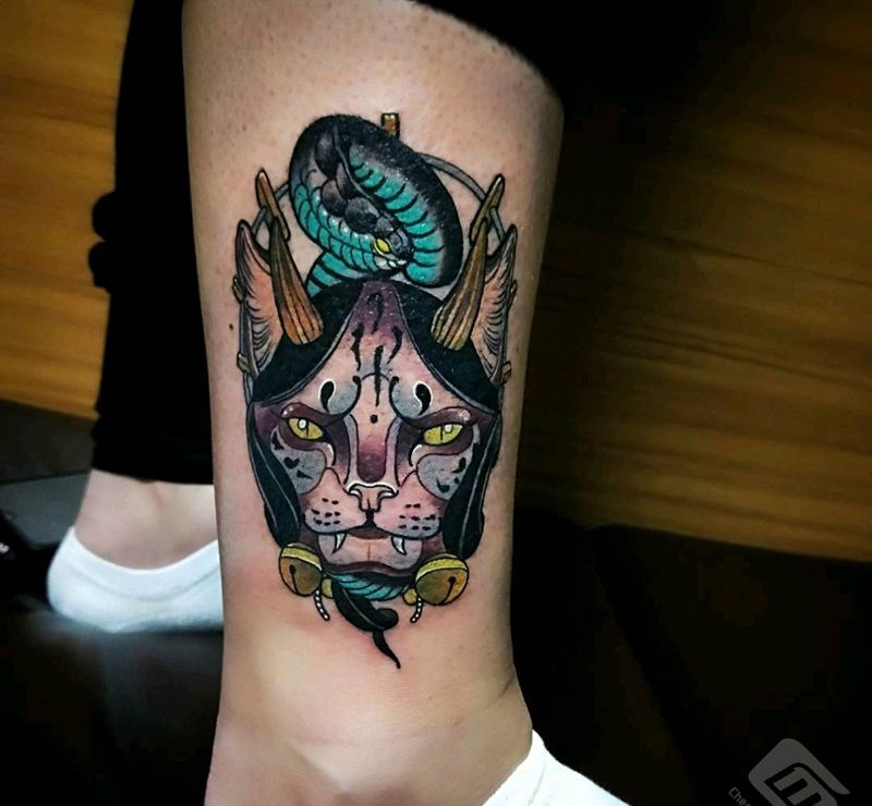 大猫纹身图片_腿部New School纹身图案