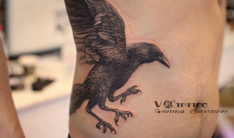 八咫！纹身图片_成品动物阿V作品V刺哈尔滨原创乌鸦纹身图案