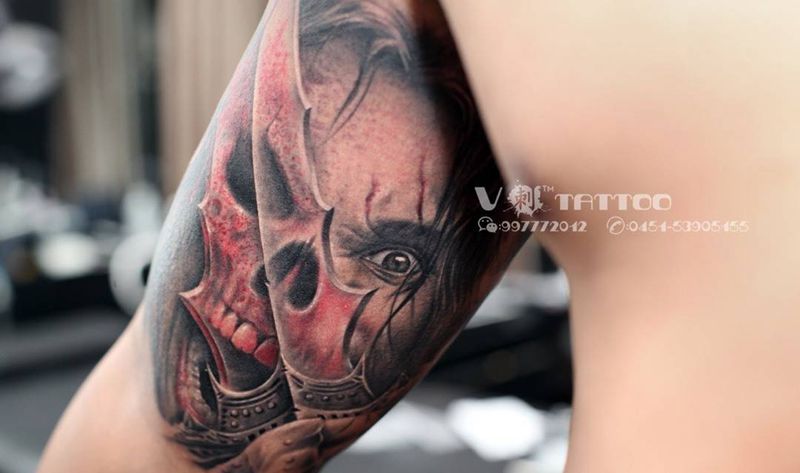 疼痛是礼物！纹身图片_成品手臂欧美肖像写实阿V作品哈尔滨V刺纹身图案