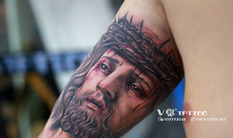 哈利路亚！纹身图片_肖像欧美人物阿V作品V刺肖像王子哈尔滨肖像人物耶稣纹身图案