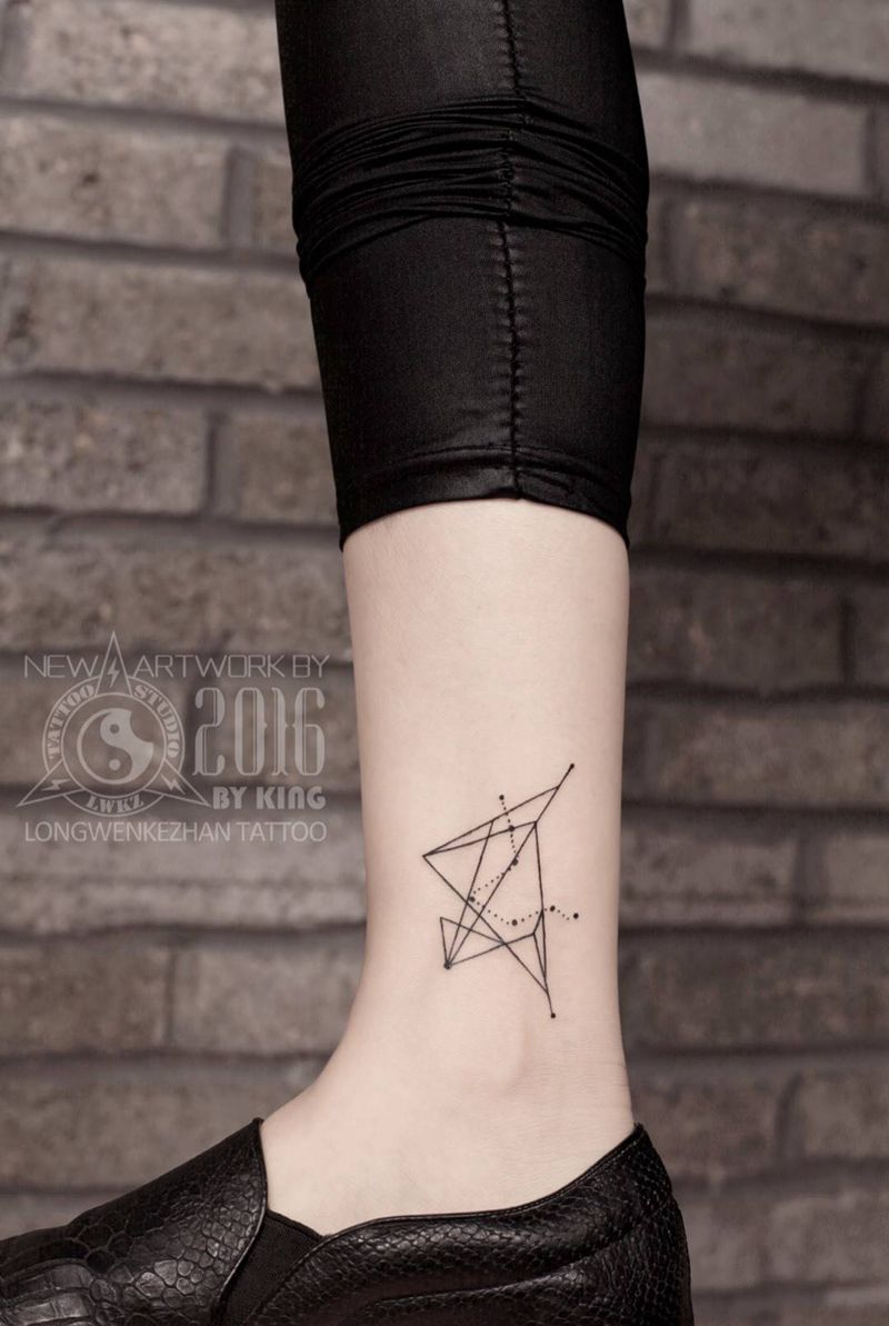 龙纹刻战刺青工作室出品纹身图片_成品腿部清新原创字符纹身图案