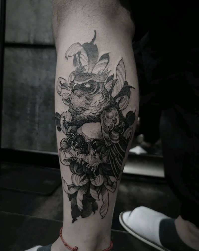 猫头鹰纹身图片_腿部点刺纹身图案