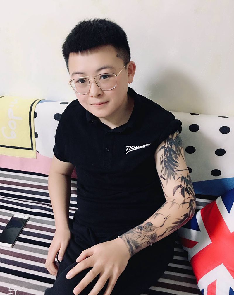 写意风格（遮盖）纹身图片_手臂水墨竹子仙鹤纹身图案