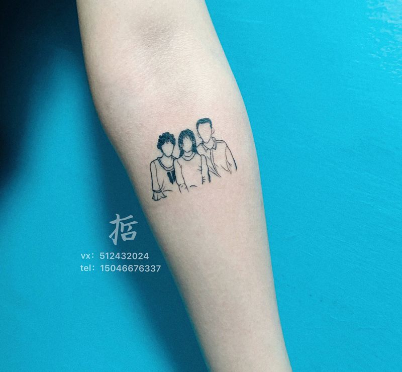 全家福照片纹身图片_手臂几何纹身图案