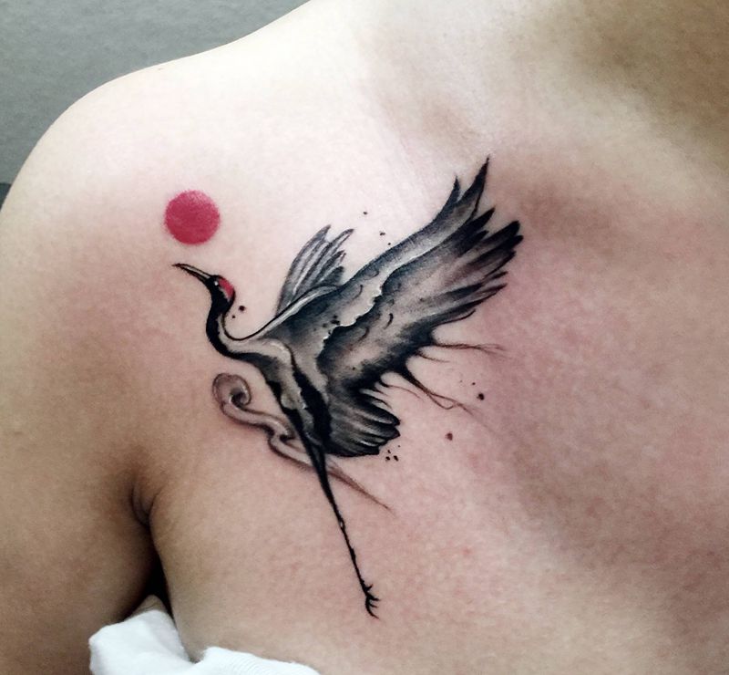 仙鹤纹身图片_胸部纹身图案