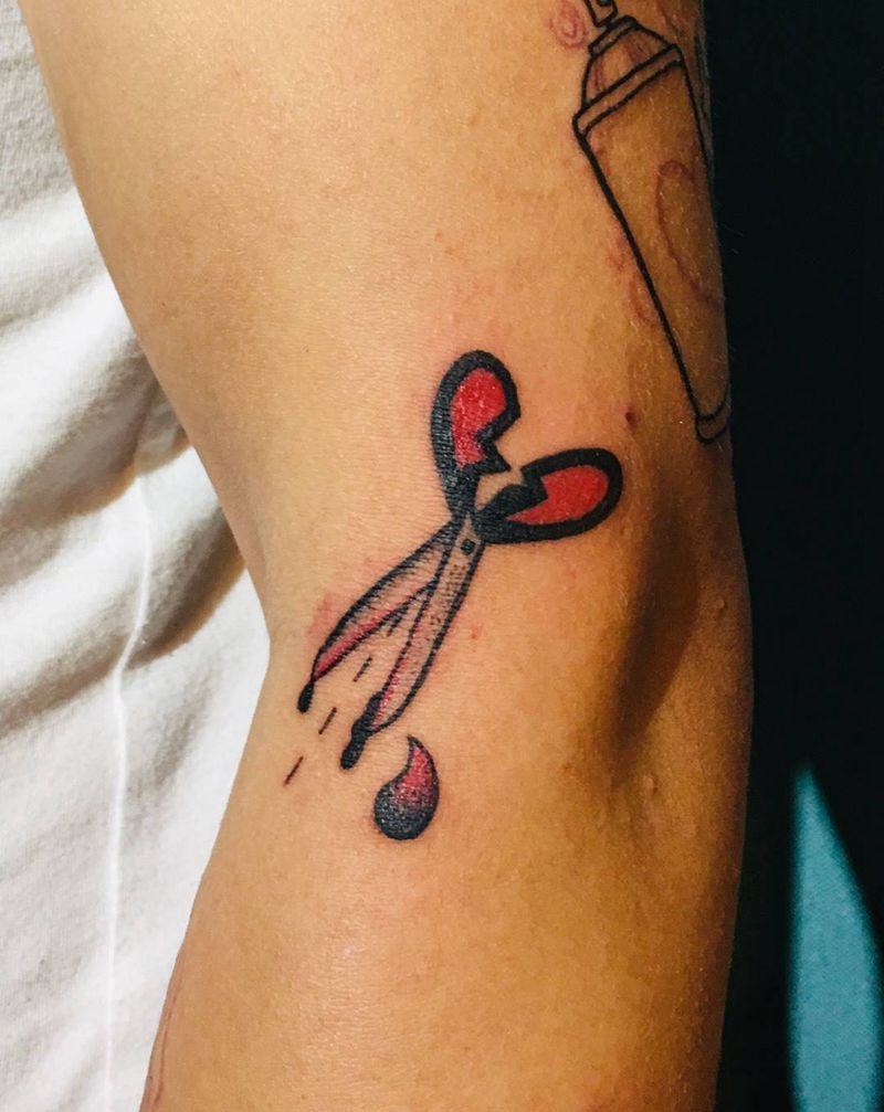 剪刀✂️纹身图片_手臂Old School剪刀剪子心纹身图案