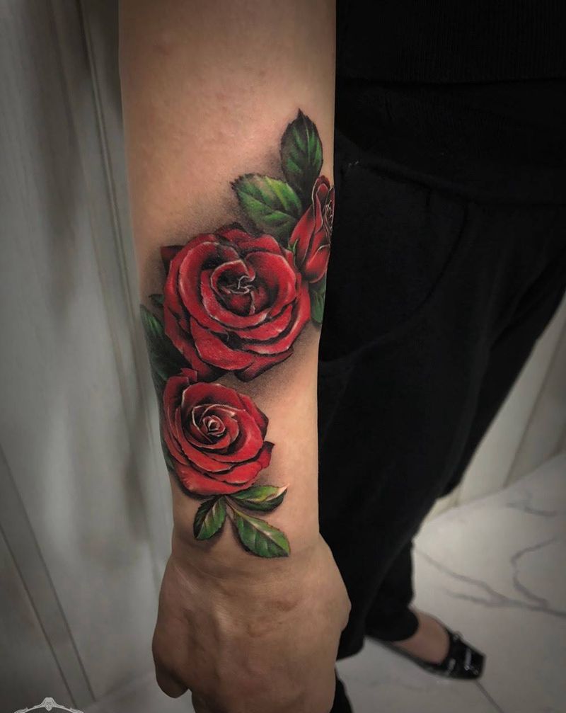 ［夜玫瑰］纹身图片_手臂手部欧美写实纹身图案