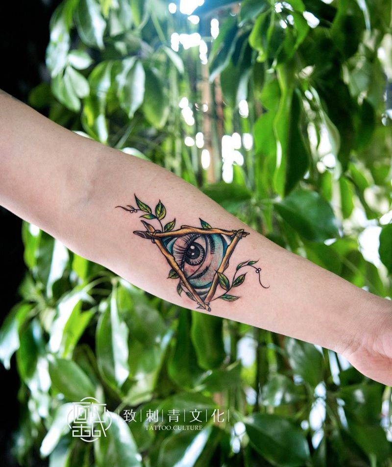 上帝之眼纹身图片_成品手部手臂清新原创植物动物人物纹身图案
