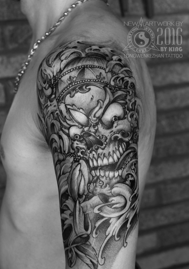 龙纹刻战刺青工作室出品纹身图片_成品肩部原创传统宗教纹身图案