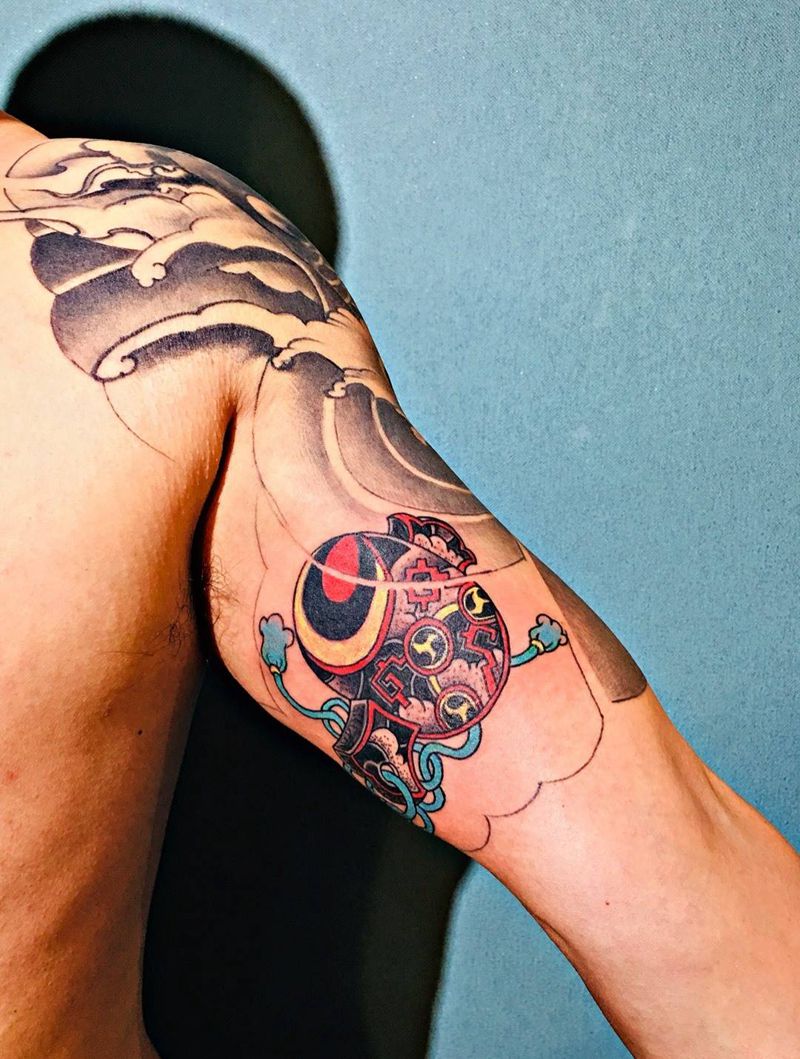 开运锤纹身图片_手臂开运小图纹身图案