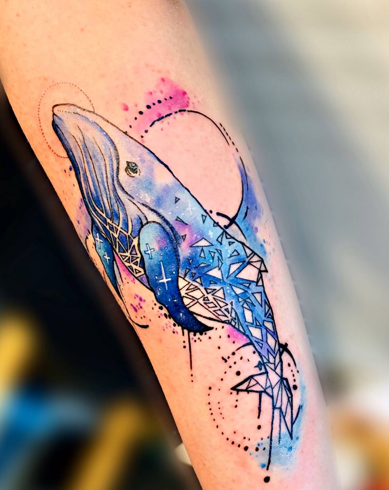 鲸鱼纹身纹身图片_手臂水彩几何鱼鲸鱼纹身图案