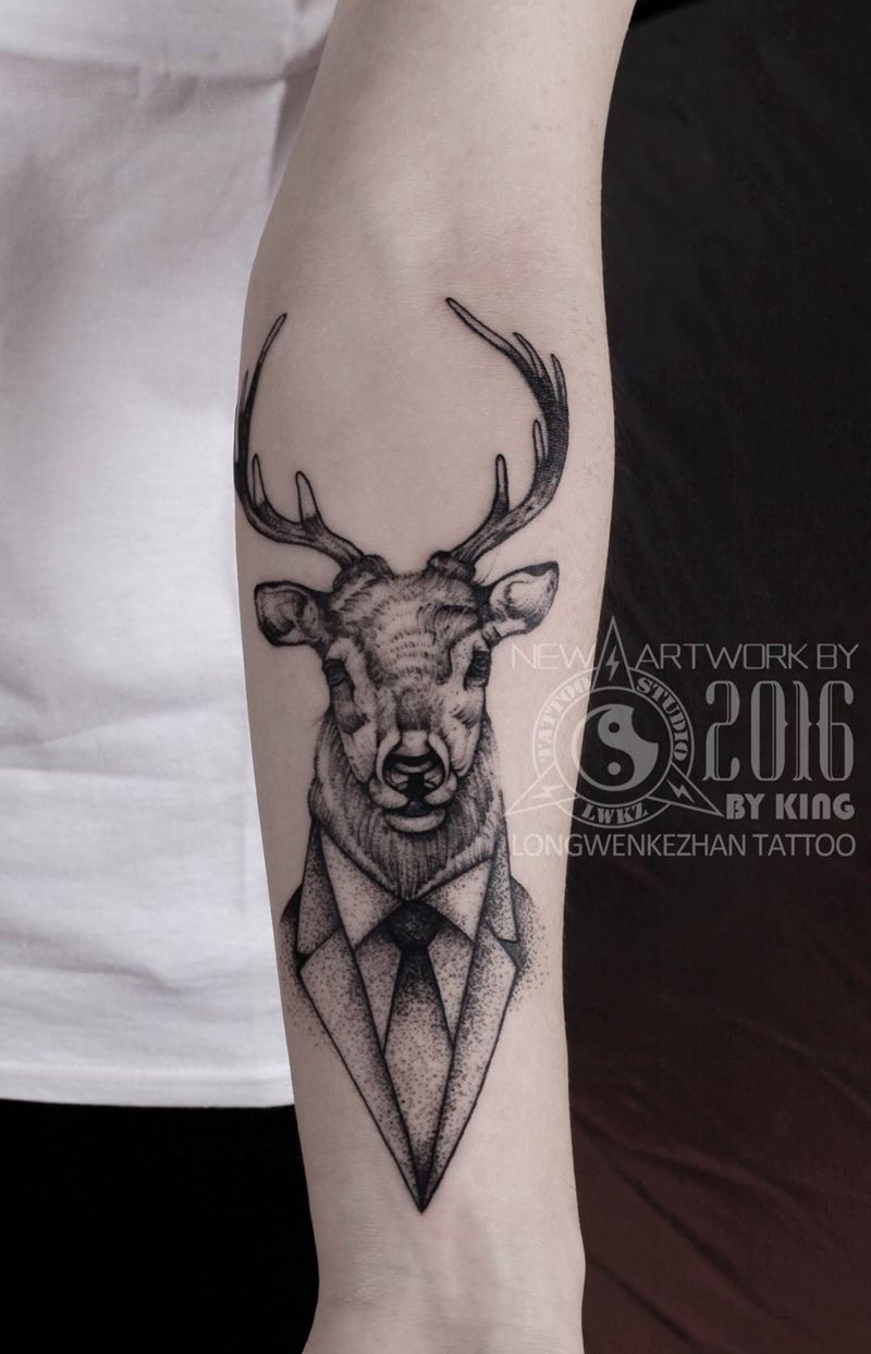 龙纹刻战刺青工作室出品纹身图片_成品手臂清新动物原创纹身图案