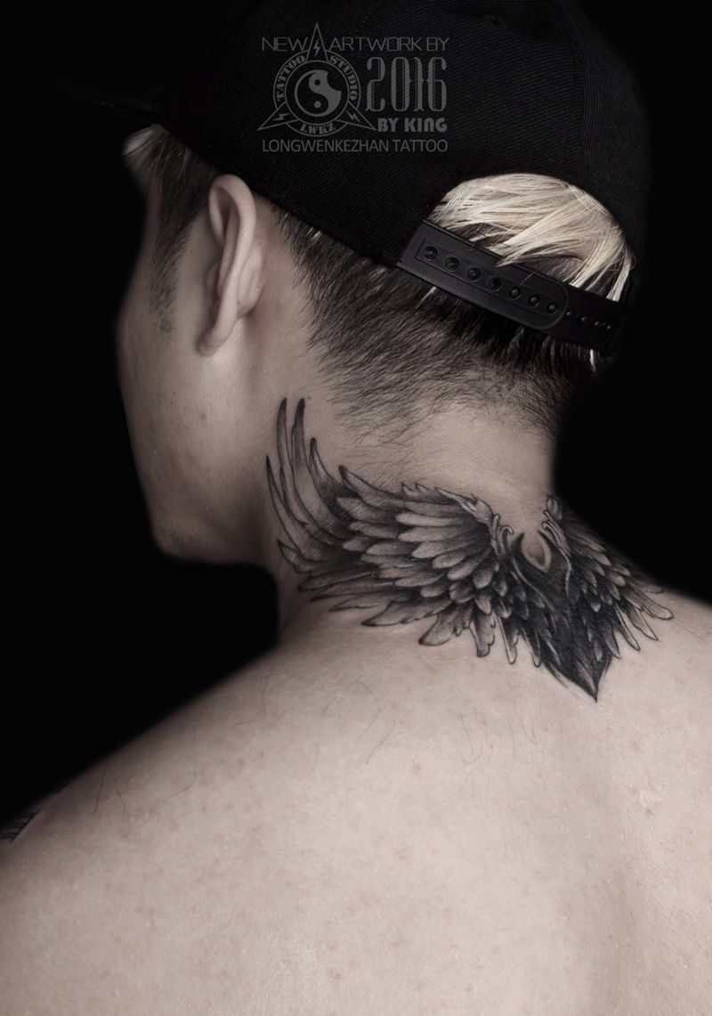 龙纹刻战刺青出品纹身图片_成品颈部欧美原创纹身图案