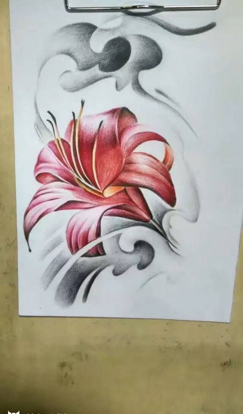 手绘百合一枚纹身图片