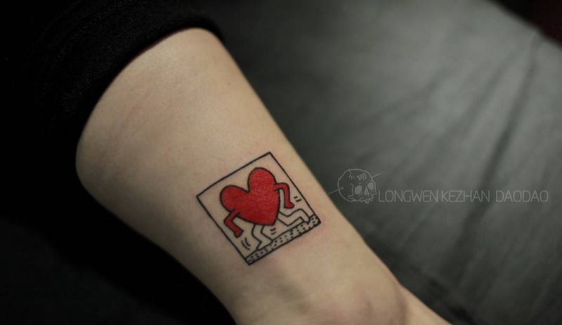 龙纹刻战刺青出品纹身图片_成品腿部欧美纹身图案