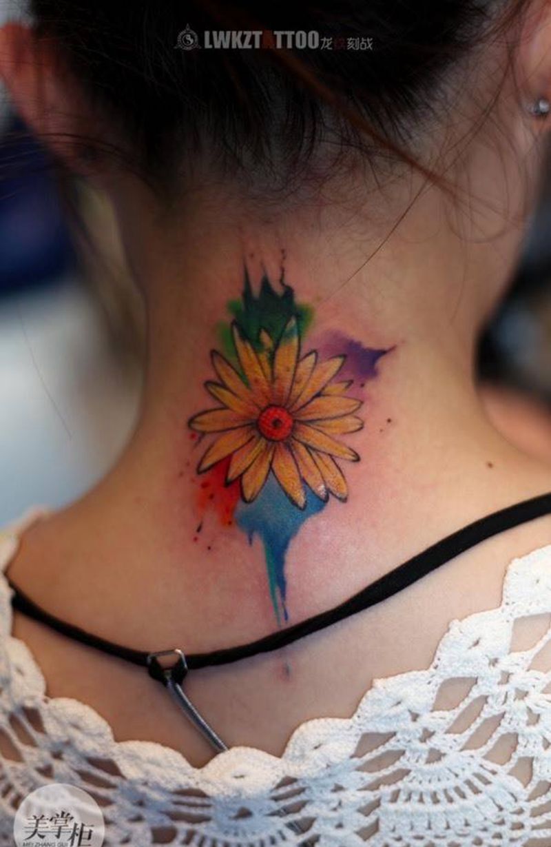 雏菊/水墨纹身图片_植物国画颈部纹身图案