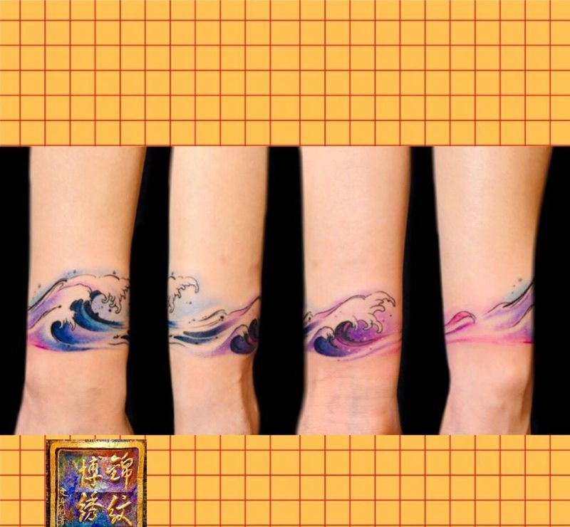 狂浪2019纹身图片_手臂水彩浪花水浪臂环纹身图案
