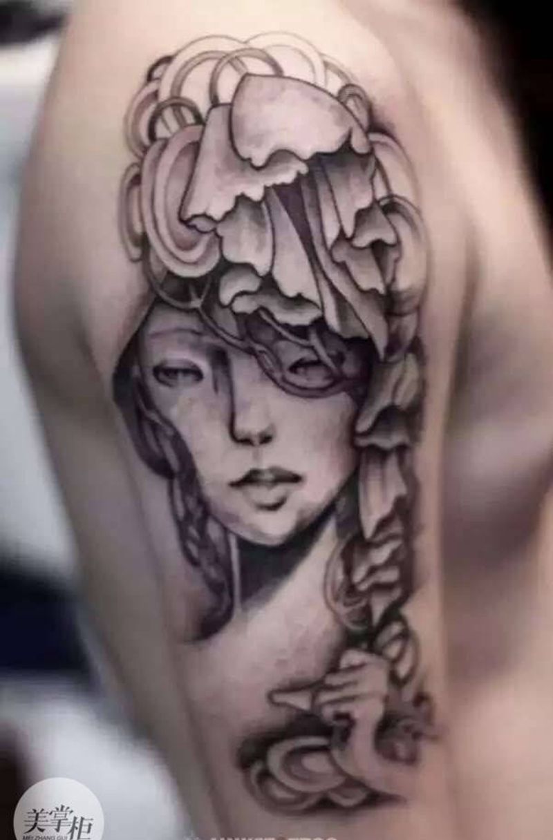 插画/美女纹身图片_肖像人物写实手臂纹身图案