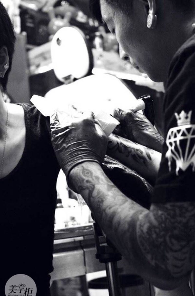 工作室照片纹身图片